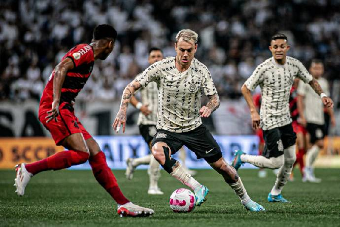 Corinthians vs Paranaense, 06h00 ngày 18/10