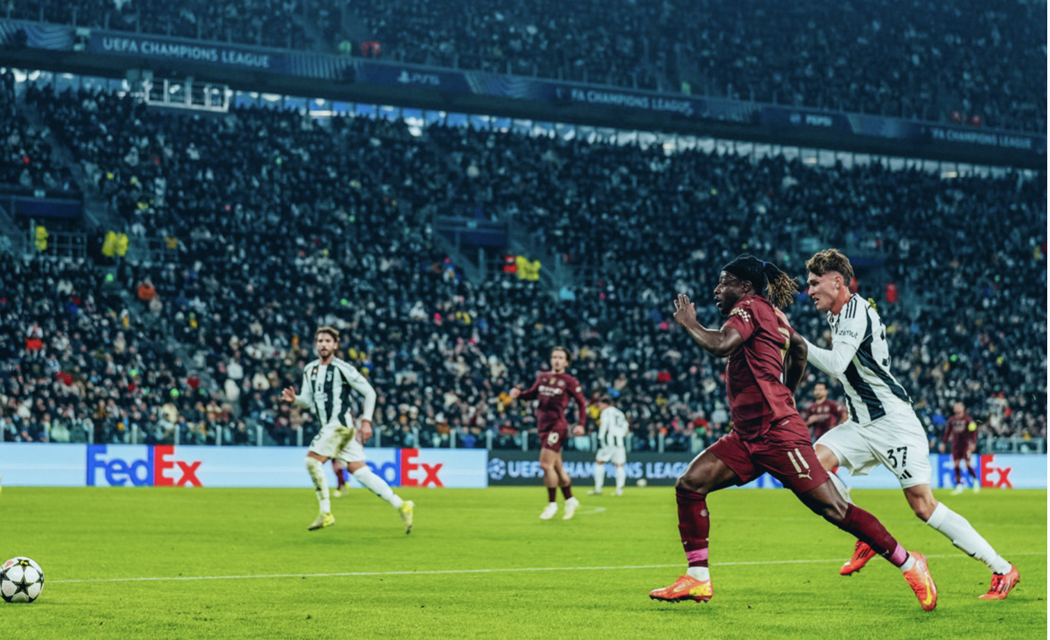 juventus đấu với man city